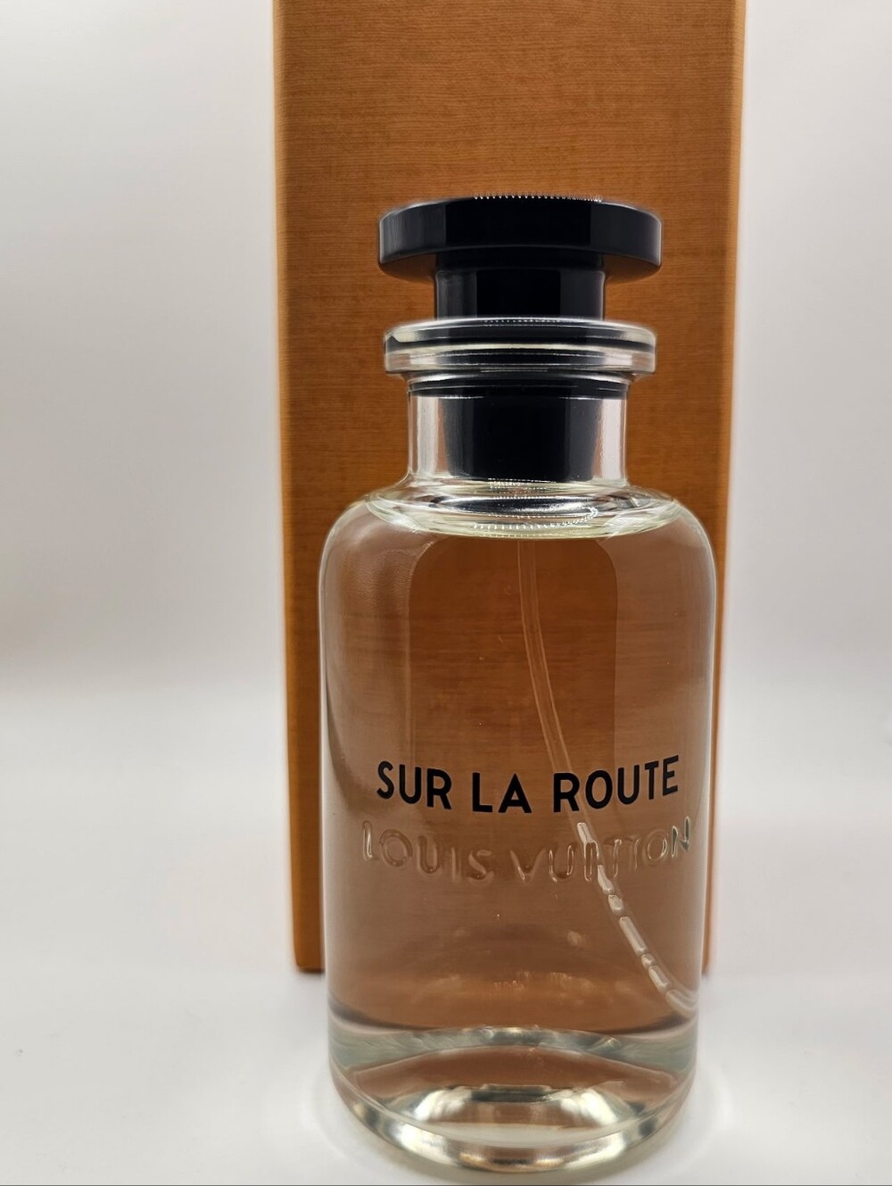 🔥 1 Btl✅️ LOUIS VUITTON SUR LA ROUTE FRAGRANCE💯100ML BOTTLE ➕️ 💥5pc=10ML✅️